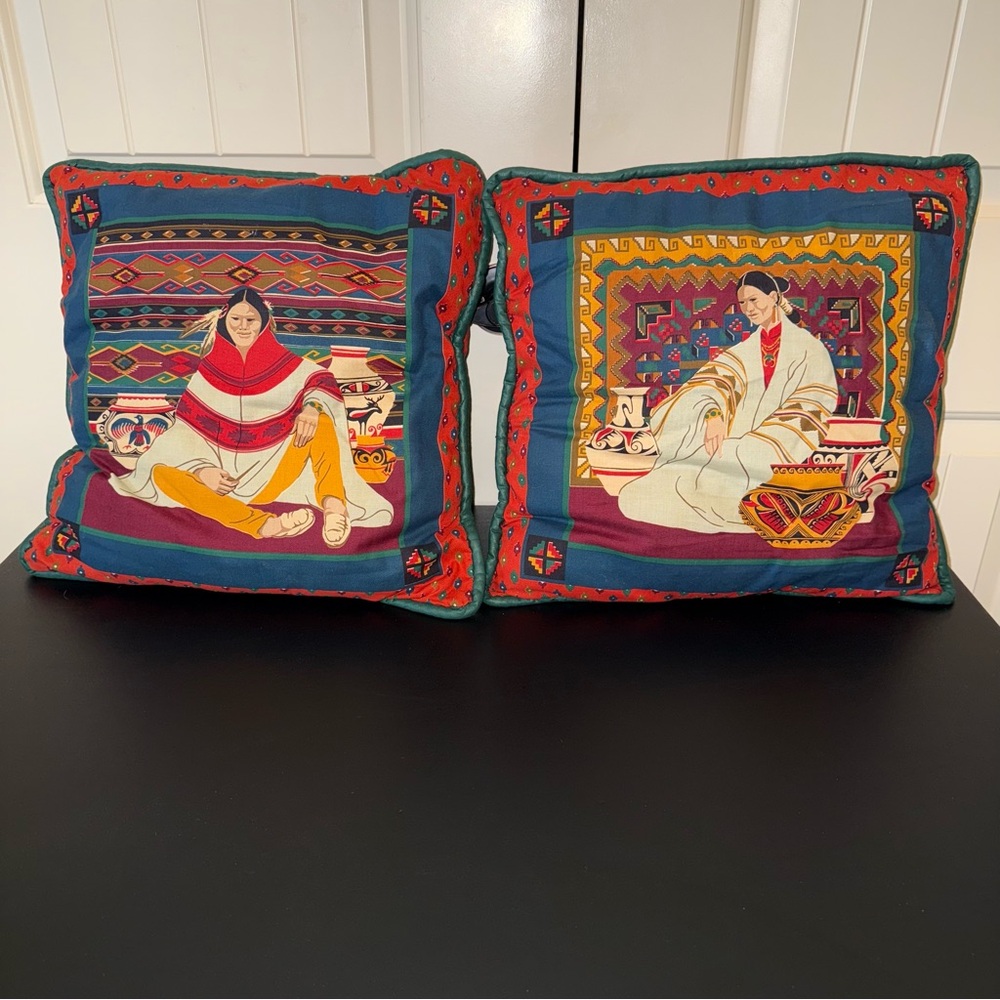 VTG 2 Pair Pillows Joan Messmore Southwestern Native American Print 16" Stuffed